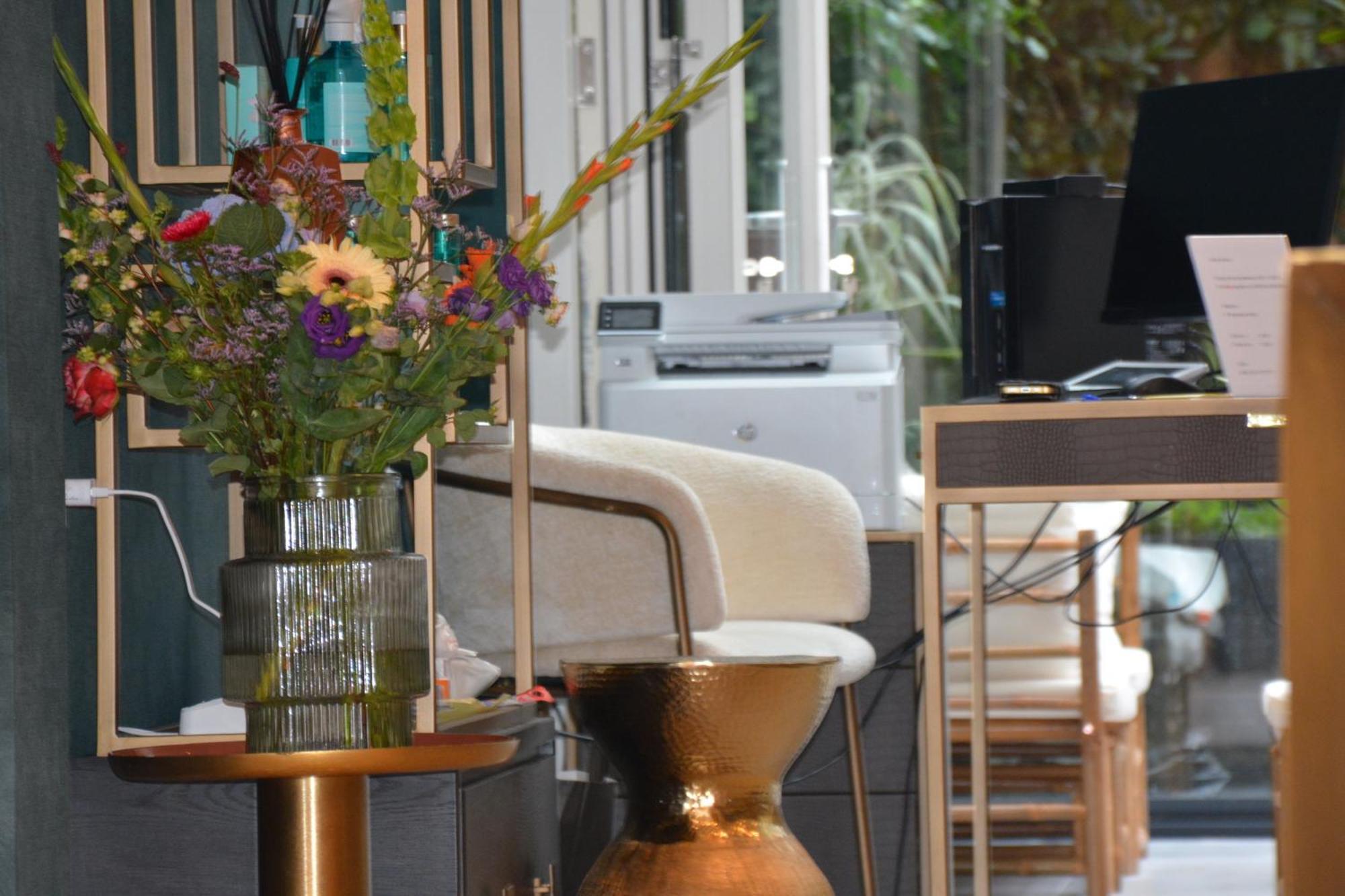 The Lif Boutique Hotel Amsterdam Exterior photo